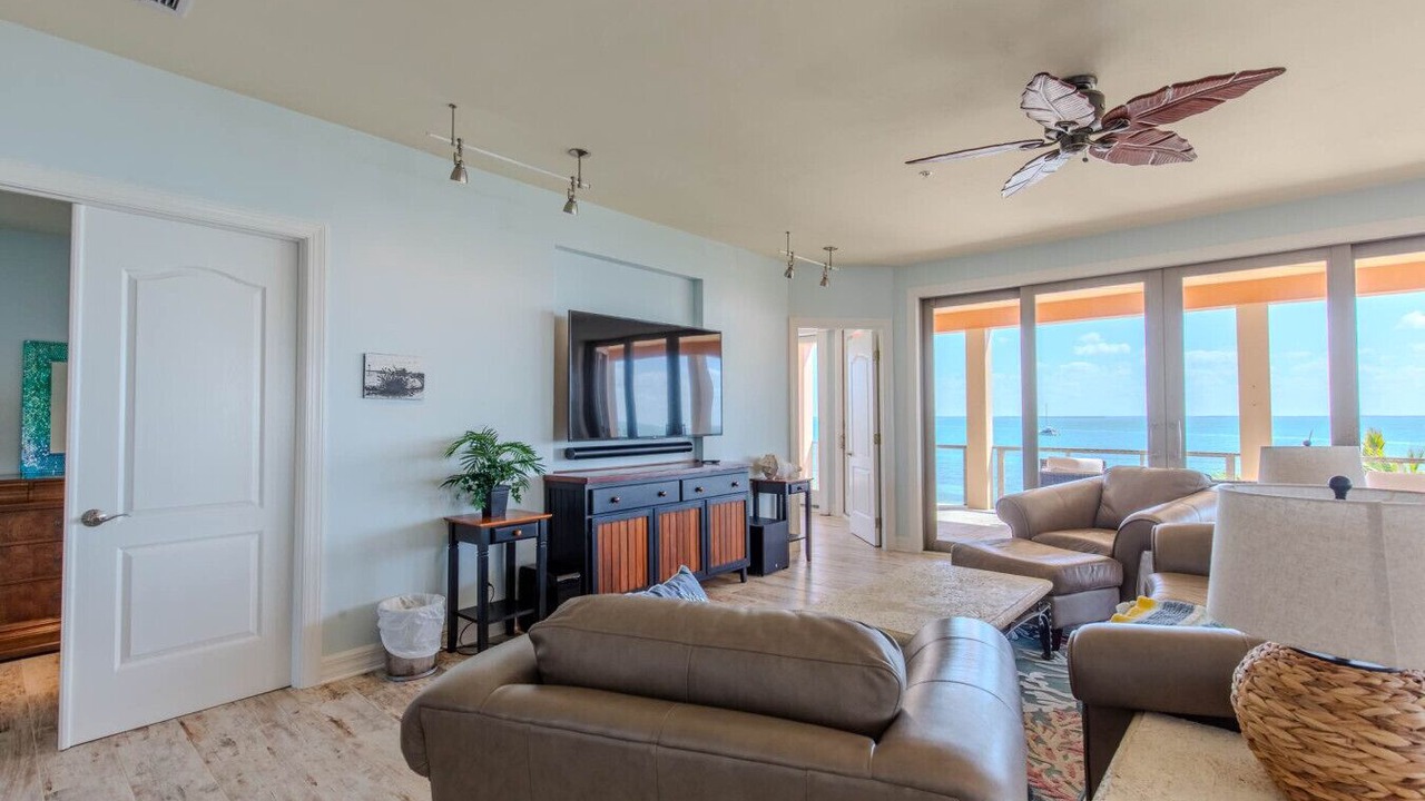 Photo of Livingroom in North Captiva