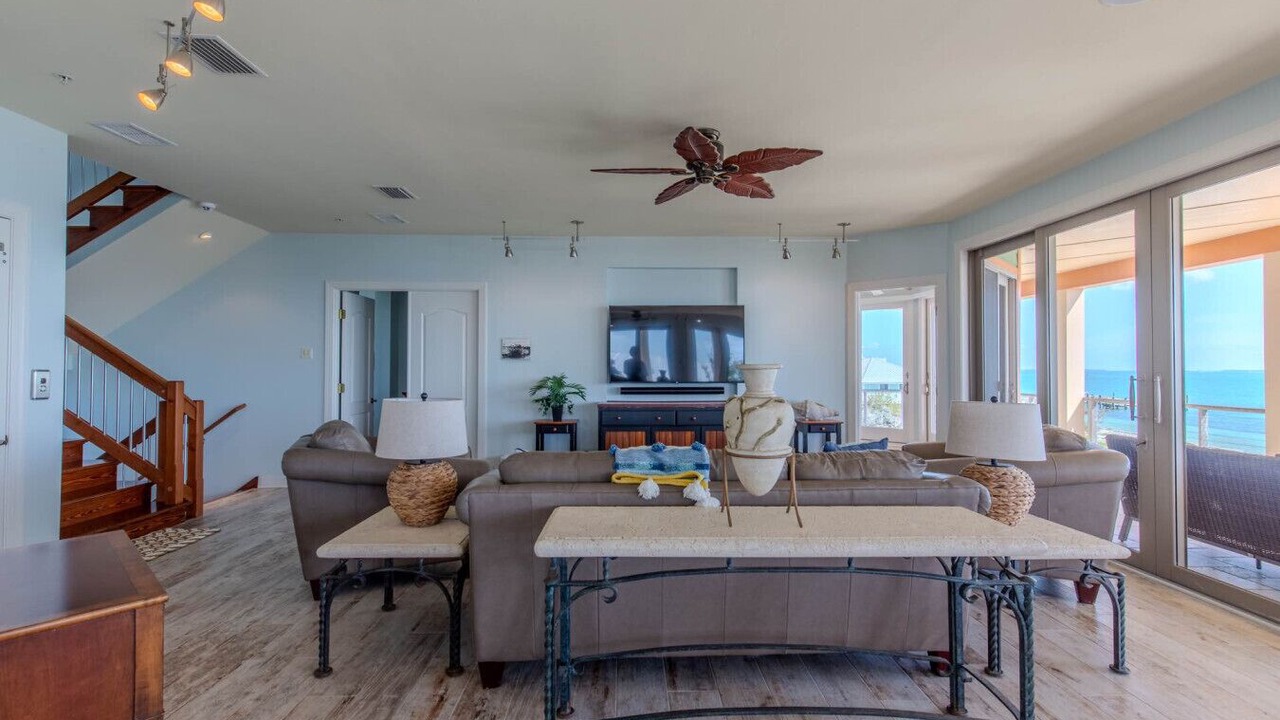 Photo of Livingroom in North Captiva