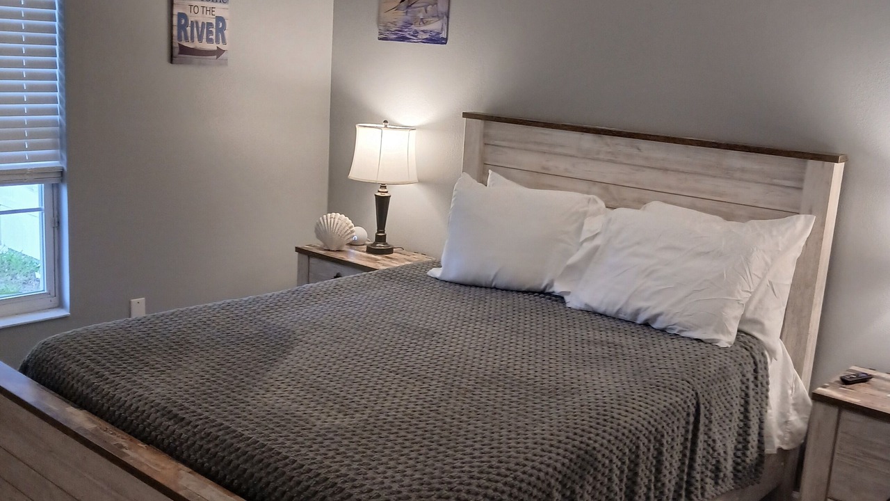 Photo of Bedroom in Homosassa Springs