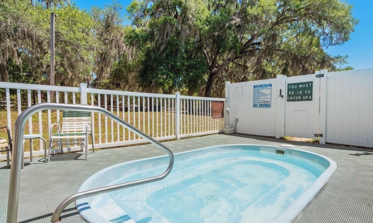 Photo of Outdoor in Salt Springs