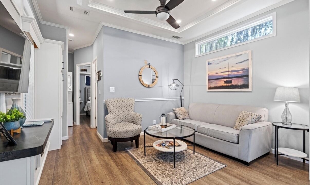 Photo of Livingroom in Salt Springs