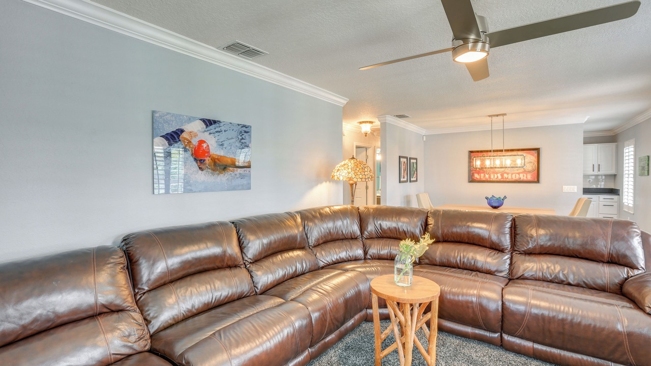 Photo of Livingroom in Fanning Springs