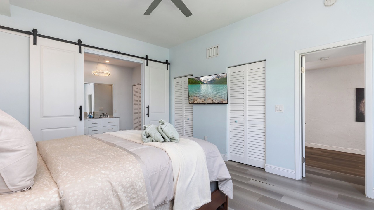 Photo of Bedroom in Pineapple Grove Arts District