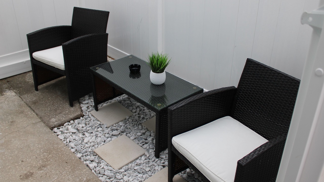 Photo of Patio Balcony in The Lakes