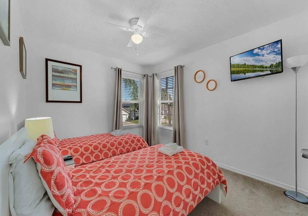 Photo of Bedroom in Lake Berkley
