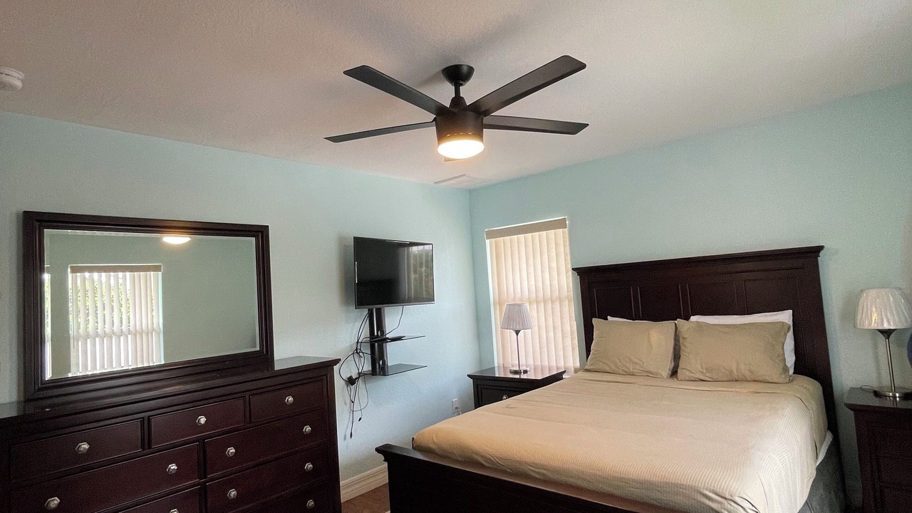 Photo of Bedroom in Eisenhower