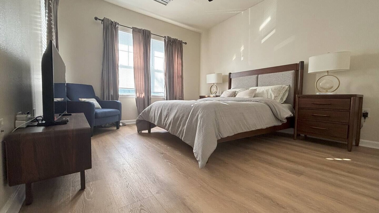Photo of Bedroom in OakLeaf Plantation