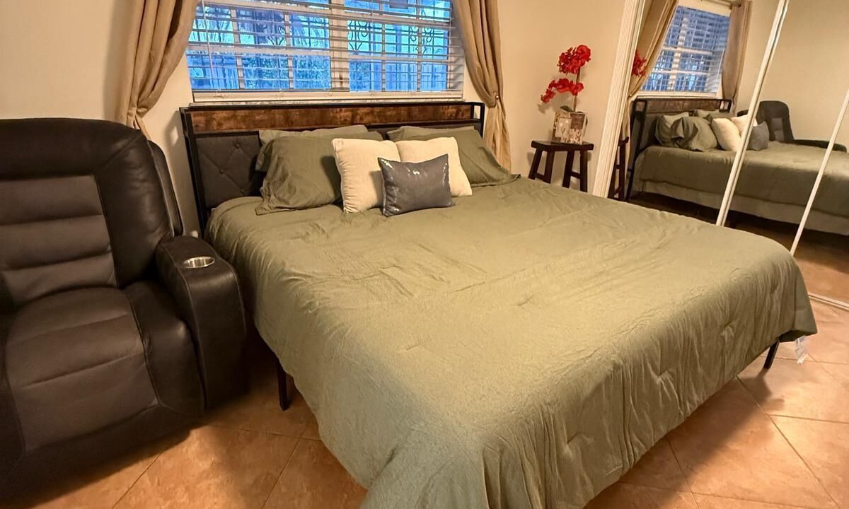 Photo of Bedroom in University Park
