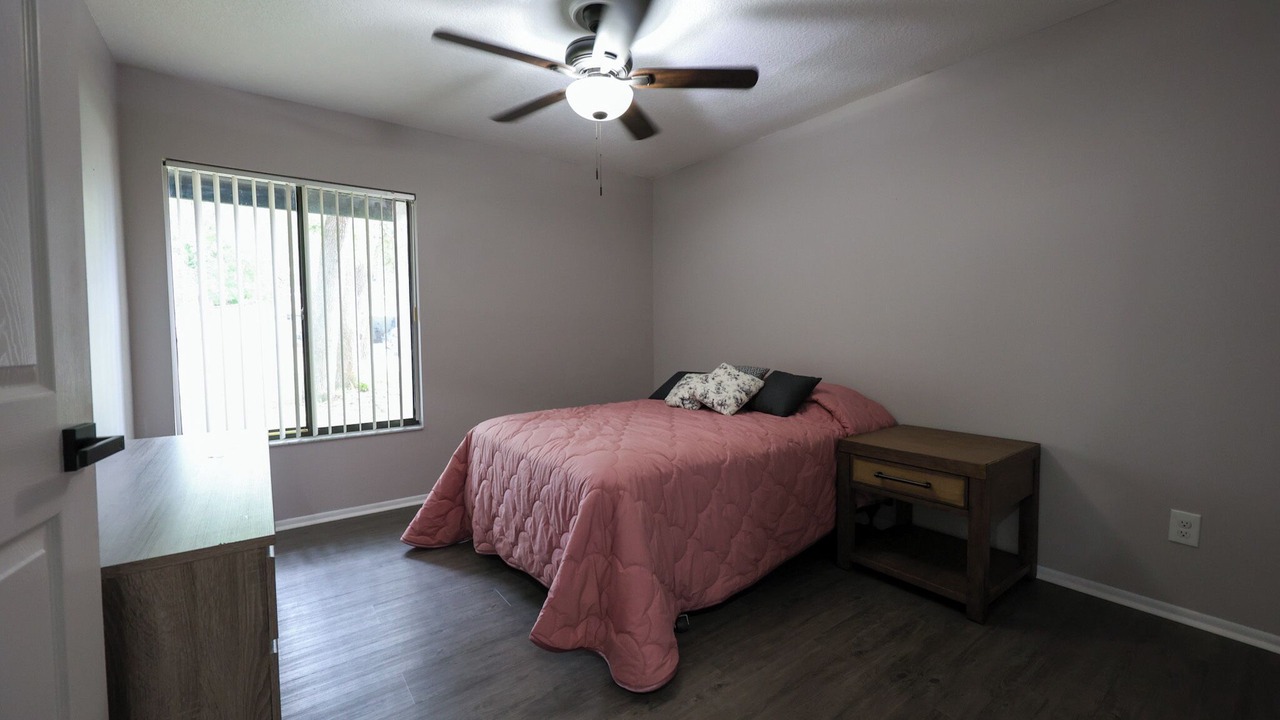 Photo of Bedroom in Casselberry