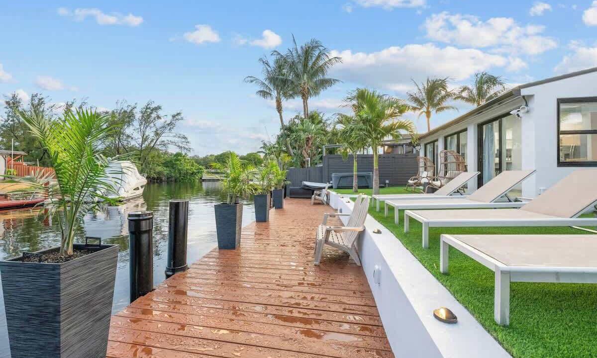 Photo of Patio Balcony in Melaleuca Gardens