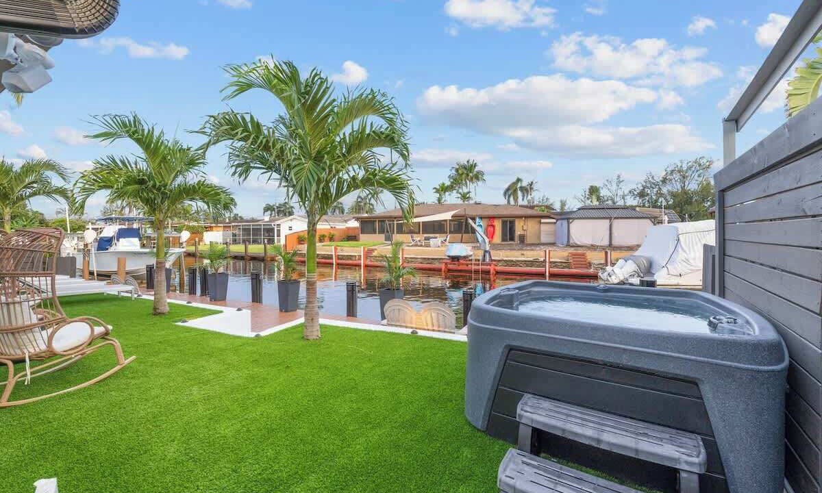 Photo of Patio Balcony in Melaleuca Gardens