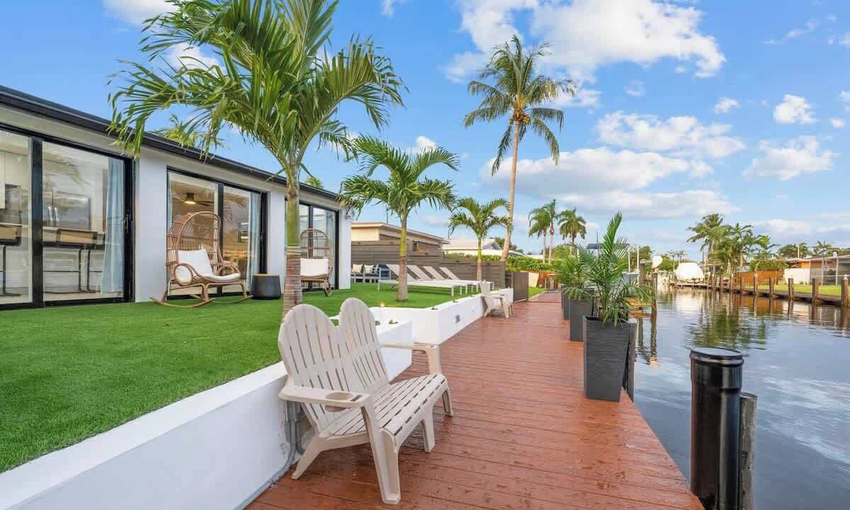 Photo of Patio Balcony in Melaleuca Gardens