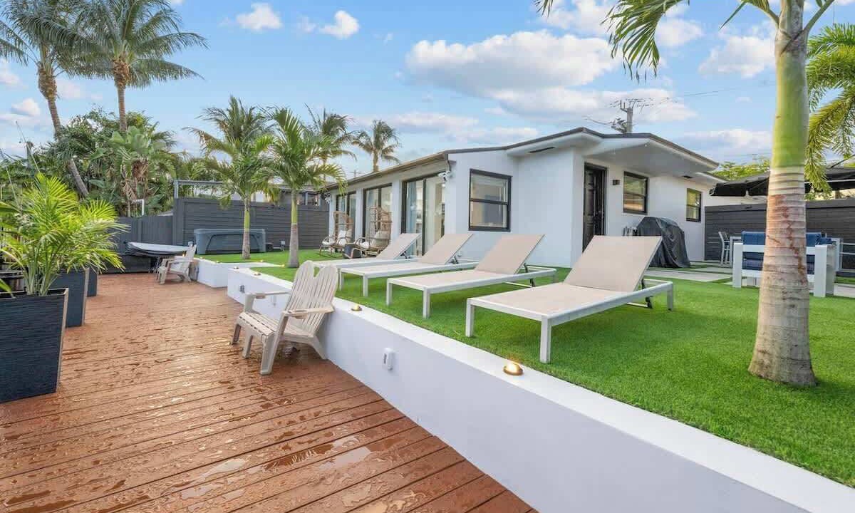 Photo of Patio Balcony in Melaleuca Gardens