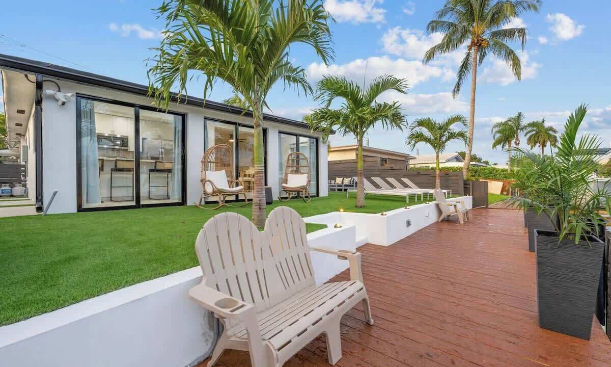 Photo of Patio Balcony in Melaleuca Gardens
