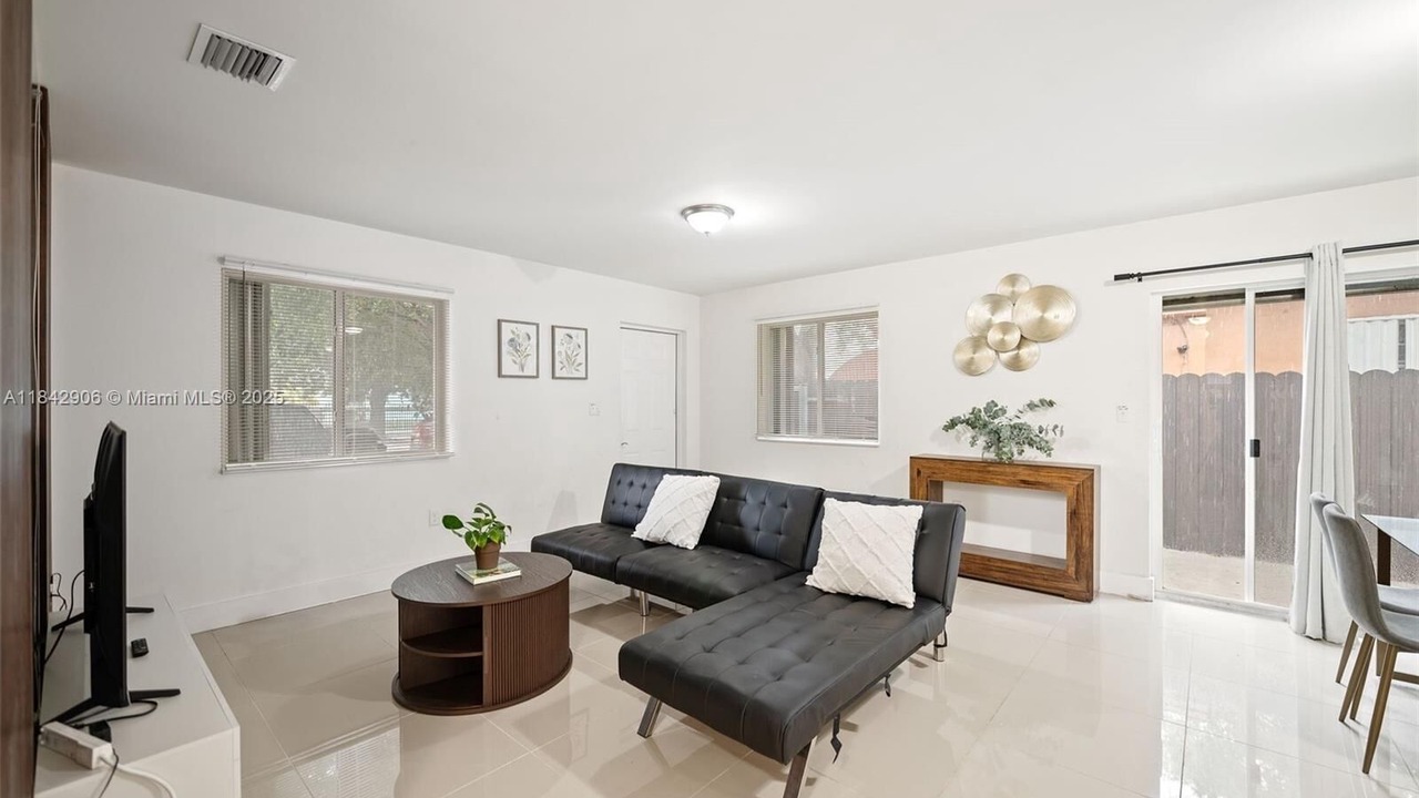 Photo of Livingroom in Liberty City