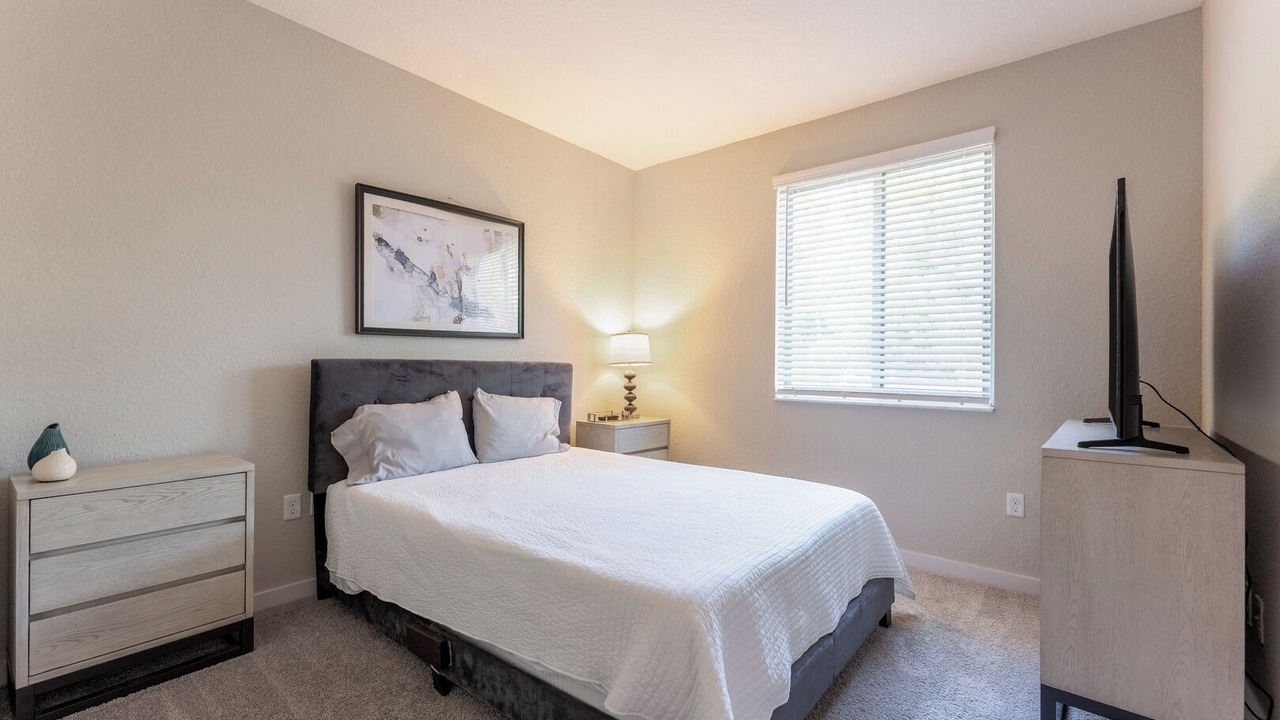 Photo of Bedroom in Daytona Beach