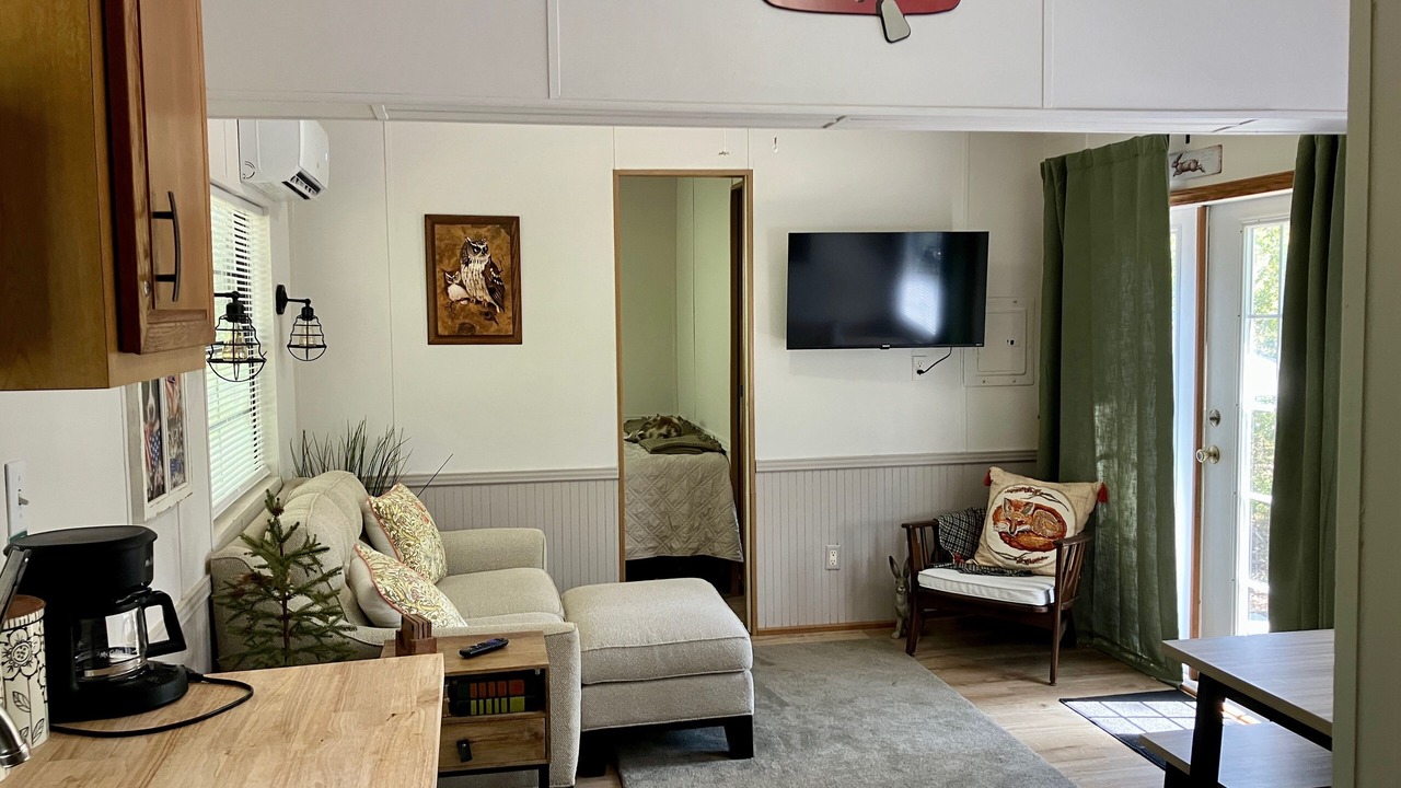 Photo of Livingroom in White Springs