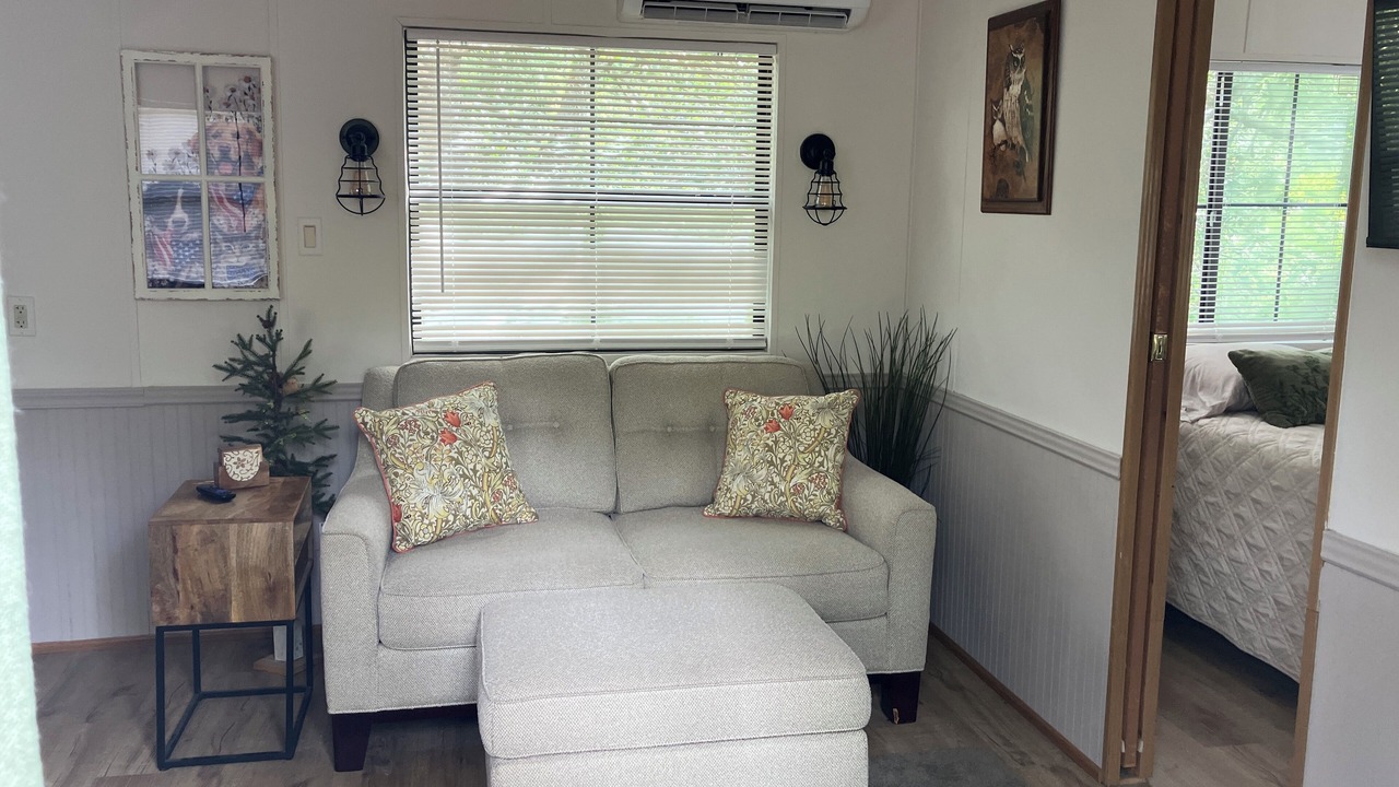 Photo of Livingroom in White Springs