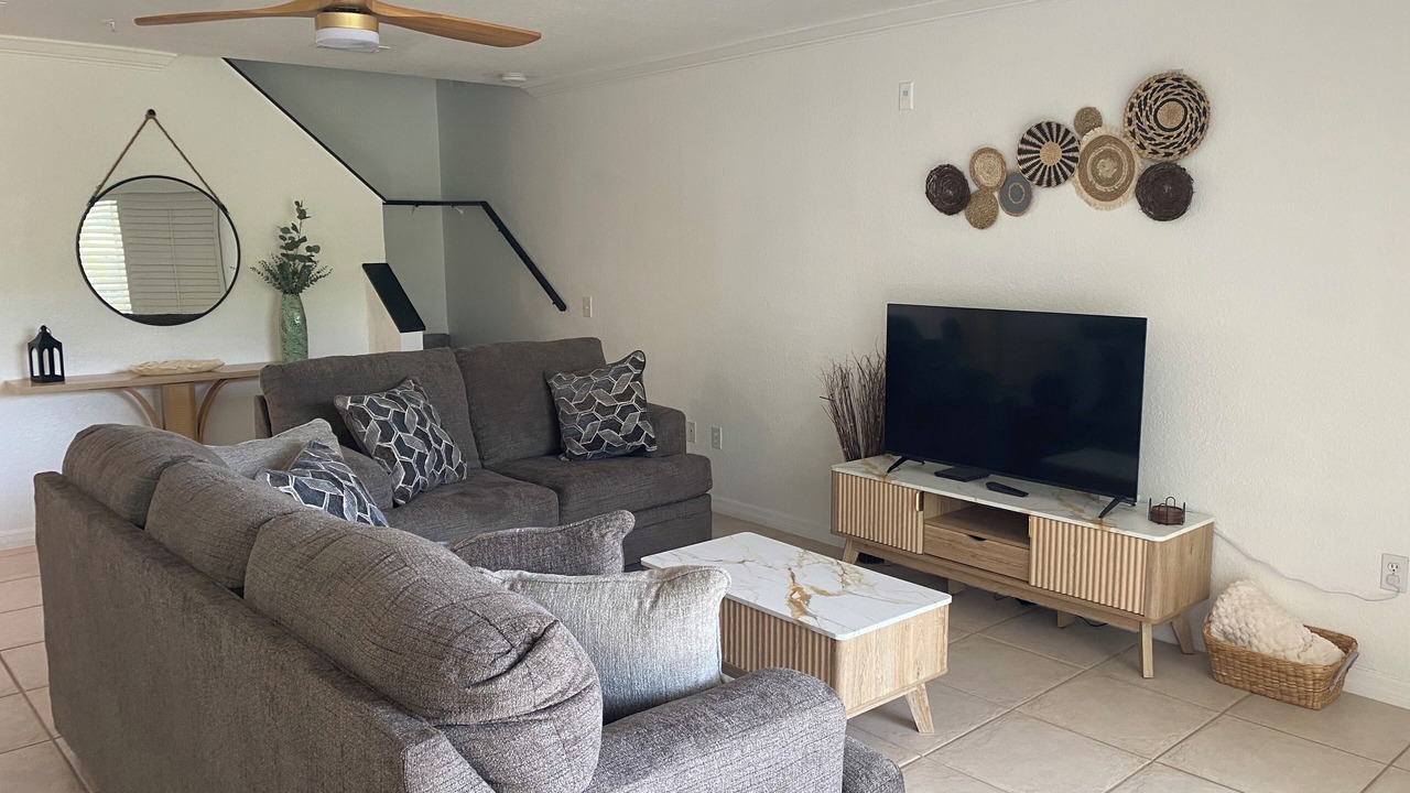 Photo of Livingroom in Laurel Park