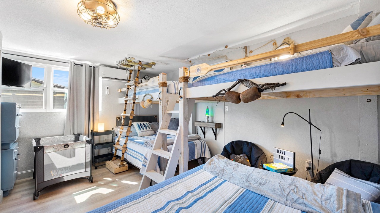 Photo of Bedroom in Sea Ranch
