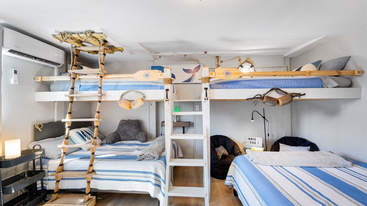Photo of Bedroom in Sea Ranch