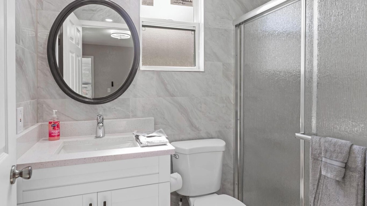 Photo of Bathroom in Sandalwood