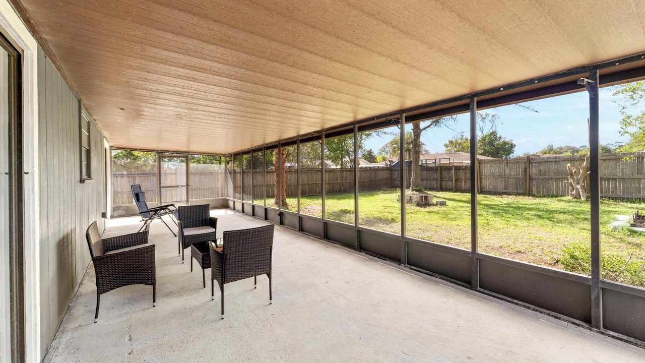 Photo of Patio Balcony in Sandalwood