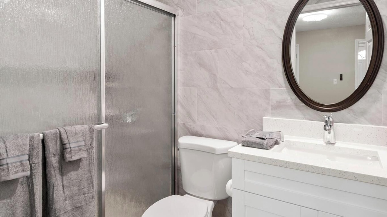 Photo of Bathroom in Sandalwood