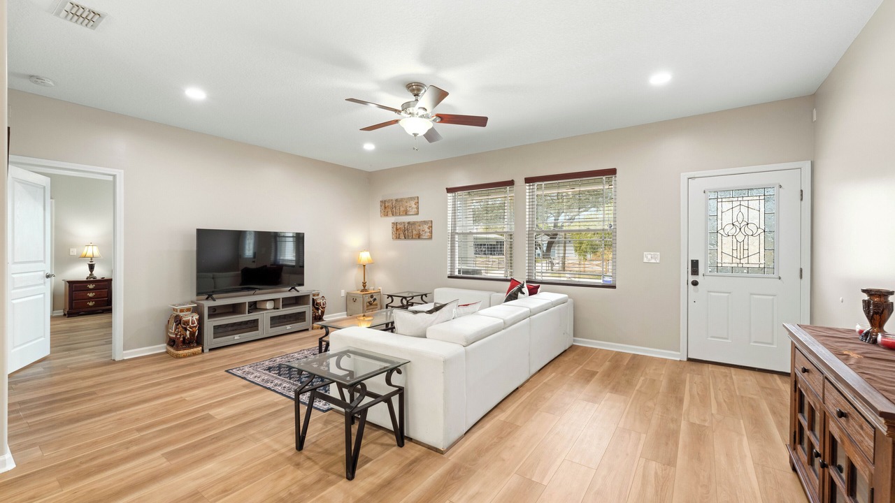 Photo of Livingroom in Southside