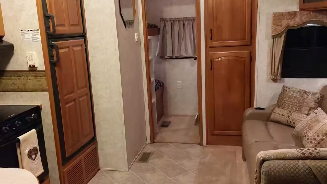 Photo of Livingroom in Jacksonville