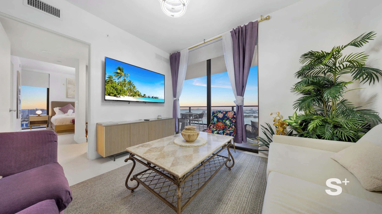 Photo of Livingroom in East Little Havana