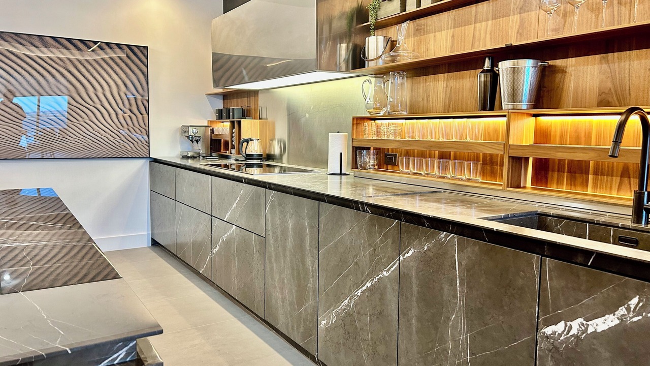 Photo of Kitchen in Hollywood South Central Beach