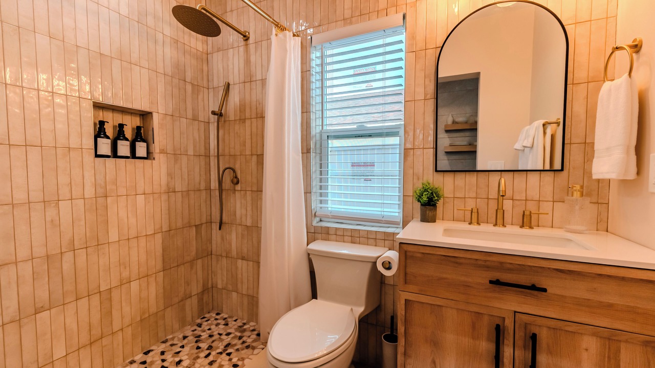 Photo of Bathroom in Union Park