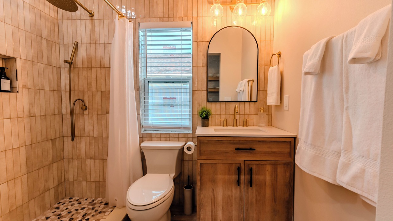 Photo of Bathroom in Union Park