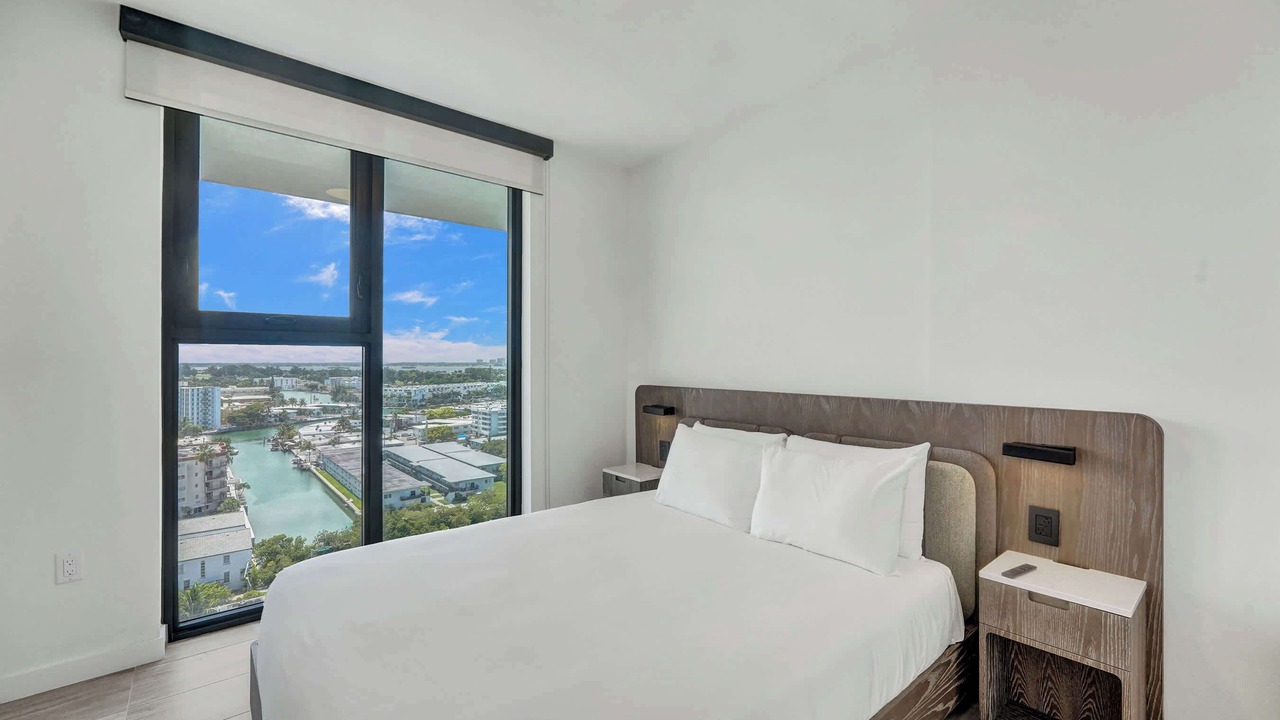 Photo of Bedroom in North Beach