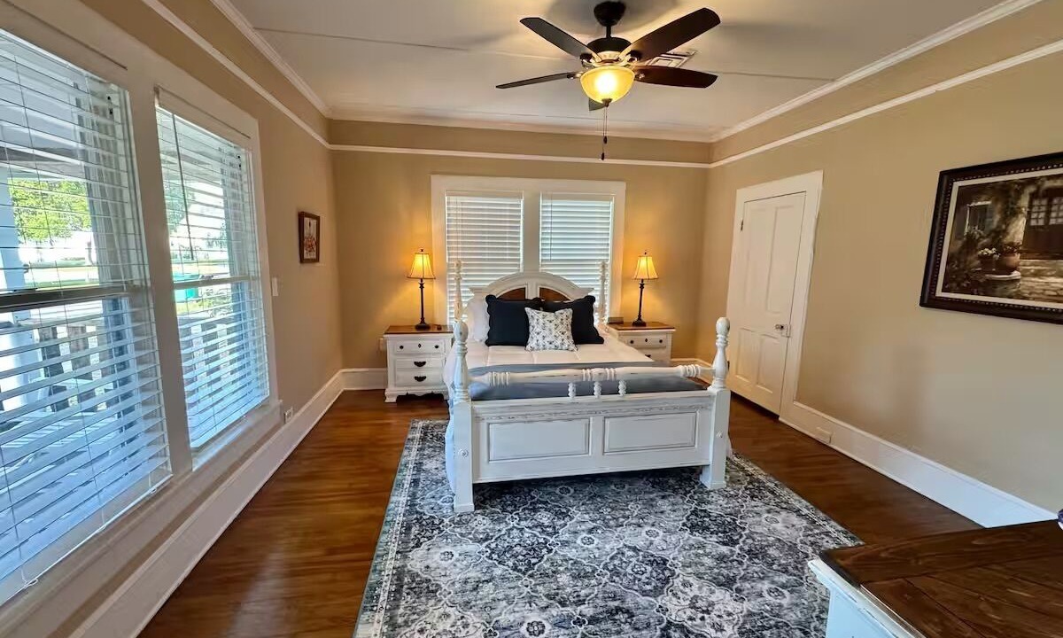 Photo of Bedroom in Dunnellon