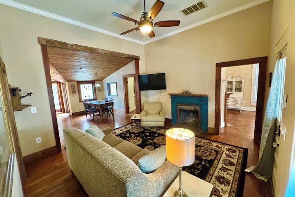 Photo of Livingroom in Dunnellon
