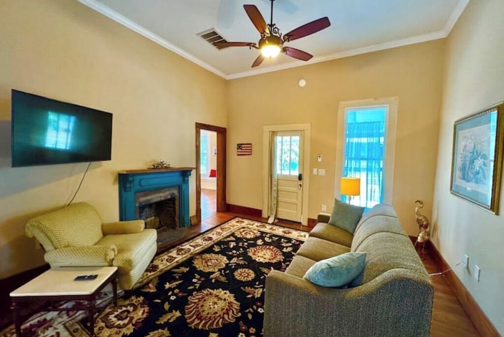 Photo of Livingroom in Dunnellon