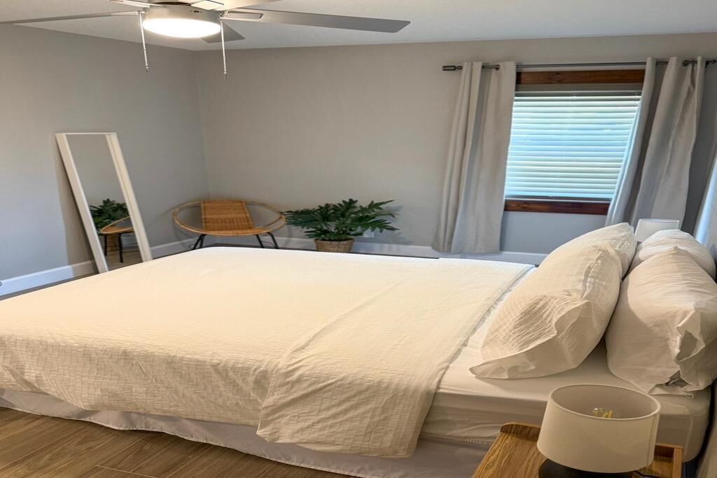 Photo of Bedroom in Davis Islands