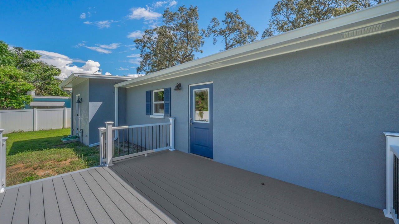Photo of Patio Balcony in Crystal Beach