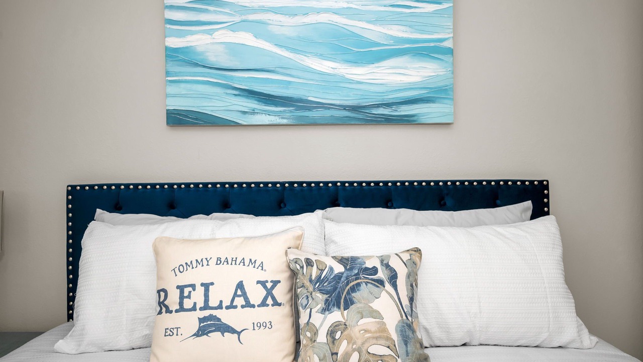 Photo of Bedroom in Crystal Beach
