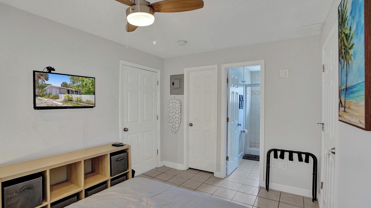 Photo of Bedroom in Middle River Terrace