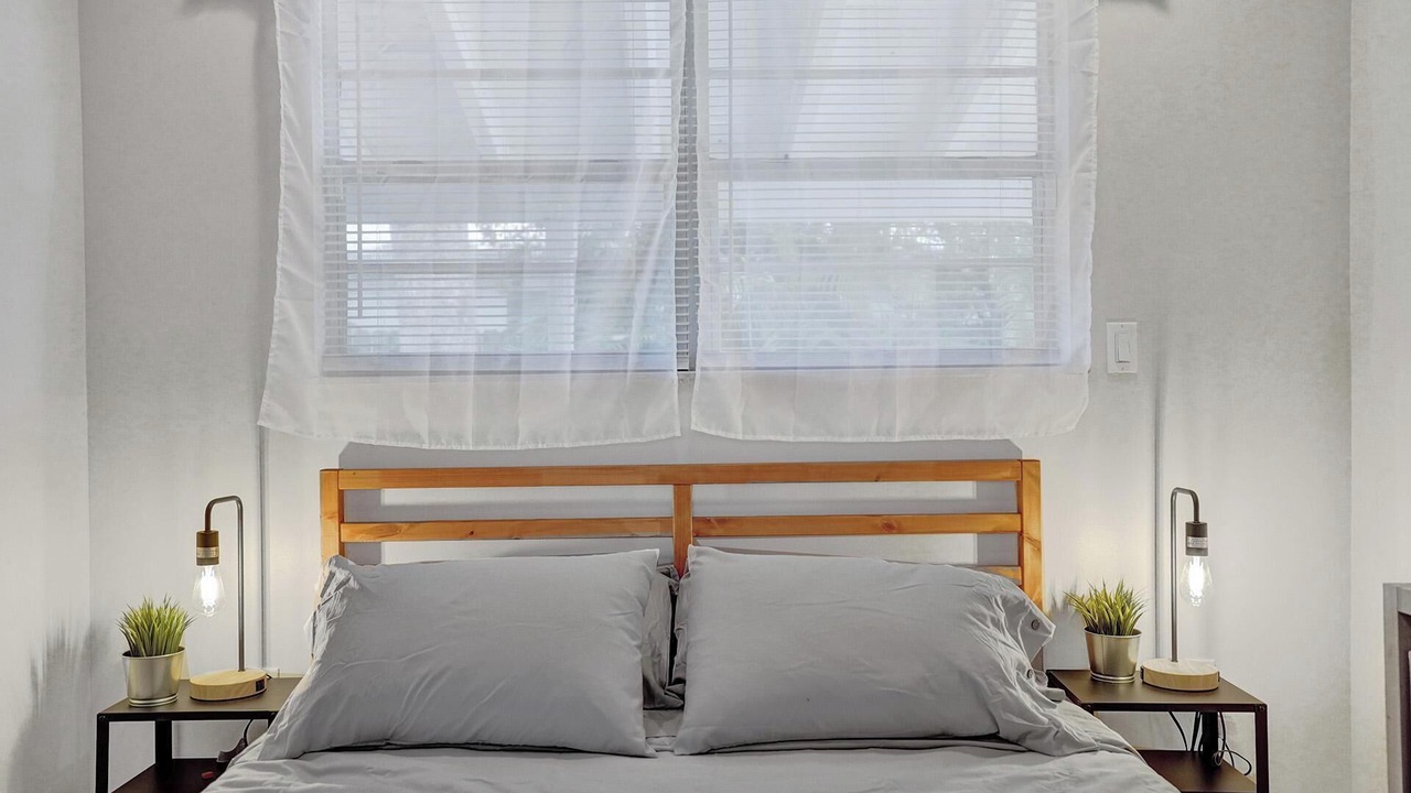 Photo of Bedroom in Middle River Terrace