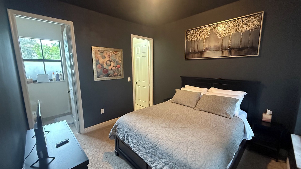 Photo of Bedroom in Ave Maria
