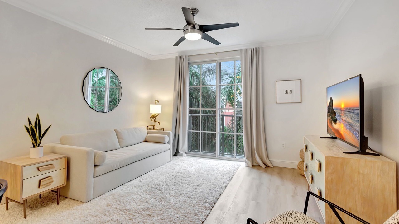 Photo of Livingroom in Grandview Heights