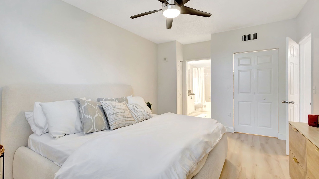 Photo of Bedroom in Grandview Heights