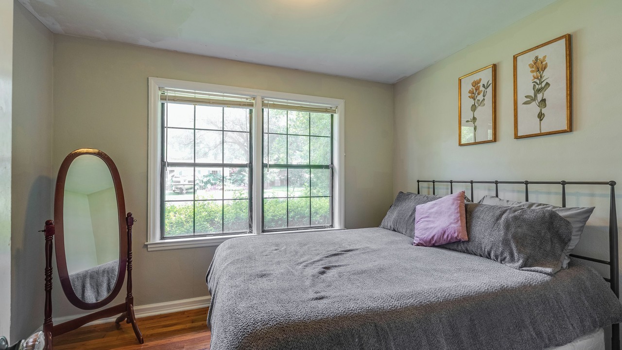 Photo of Bedroom in Tallahassee