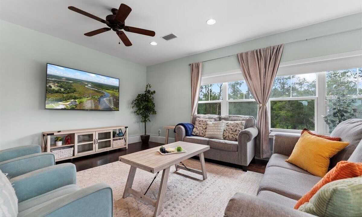 Photo of Bedroom in Northside