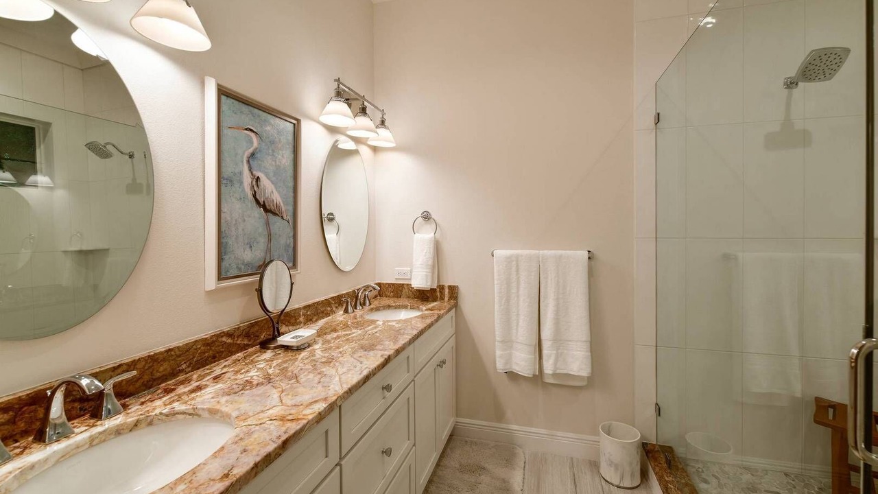 Photo of Bathroom in Longbeach Village