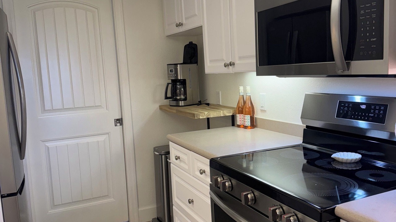 Photo of Kitchen in Longbeach Village